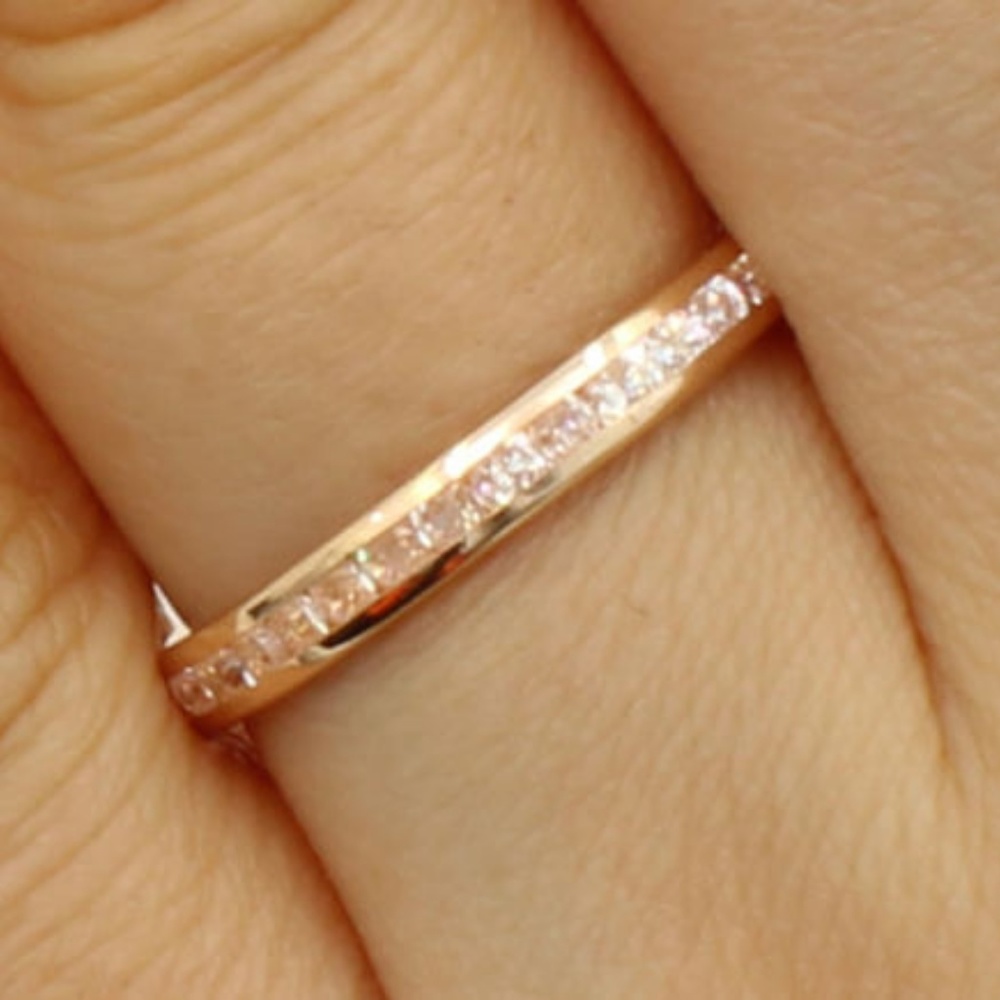 14K Rose Gold Eternity Wedding Band 5 6 7 8 9 - Picture 3 of 10
